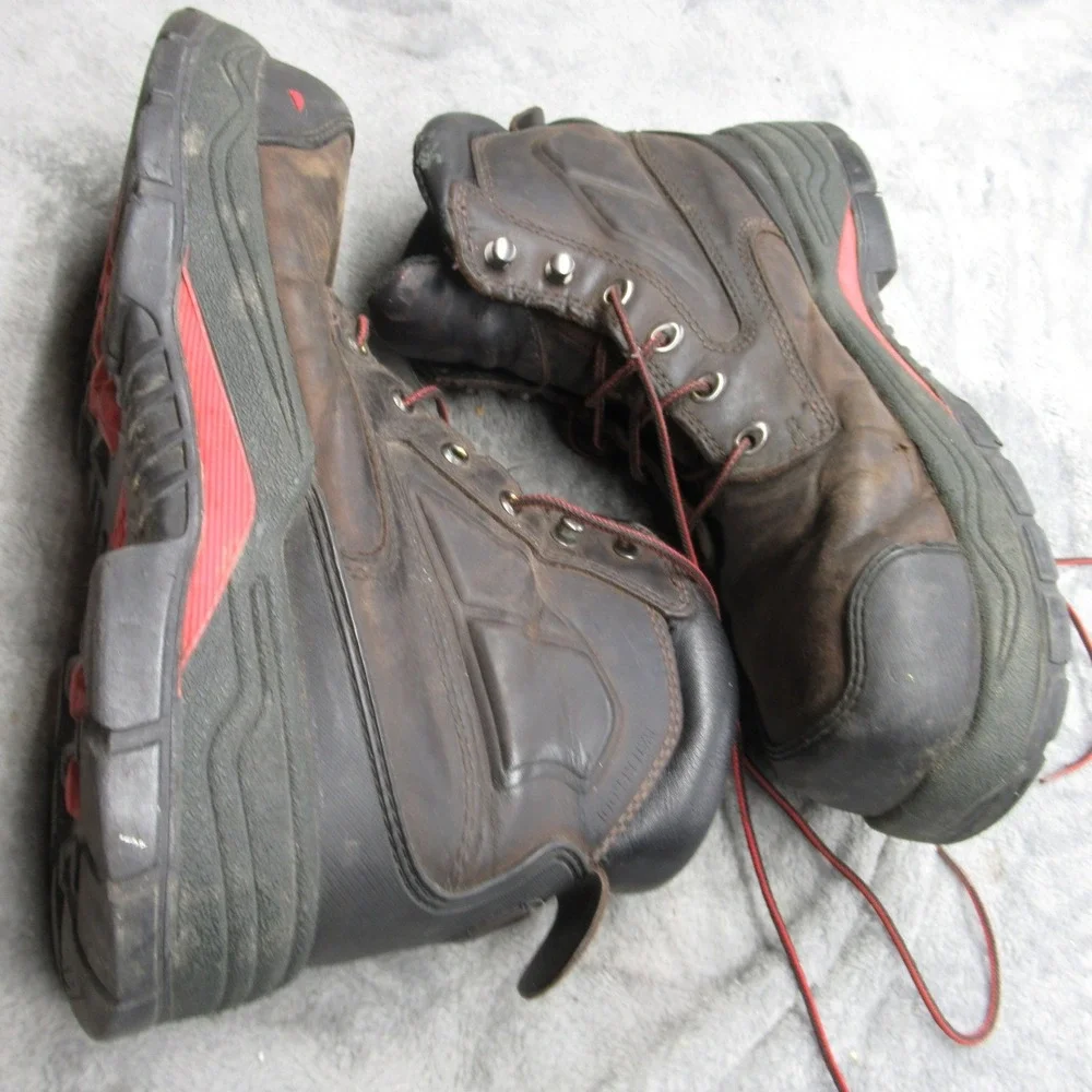 Red Wing King Toe Boots Men 9.5 Steel Toe Work 400g Insulated ADC Waterproof